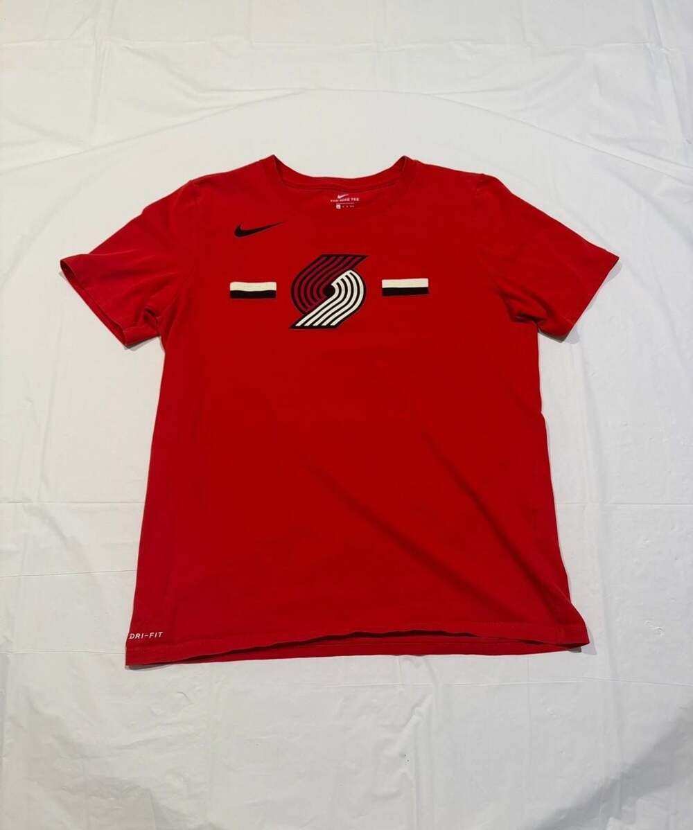 Nike Portland Trail Blazers Dri-FIT Performance Graphic T-Shirt Size YL